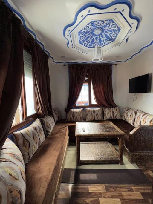 Casa Marron Apartment Чефчауен Екстериор снимка